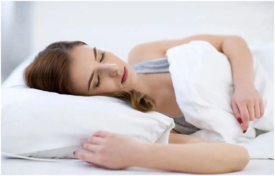 品尖床垫：破解睡眠误区，床垫也需要定期更换
